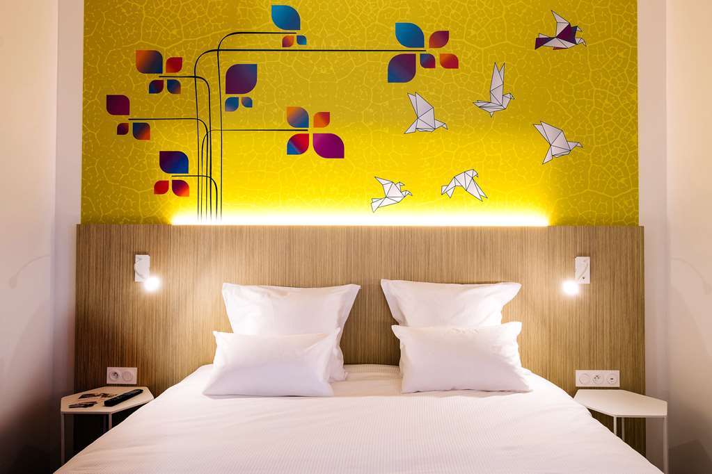 Kyriad Prestige Amiens Poulainville - Hotel And Spa Стая снимка