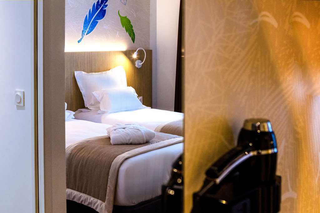 Kyriad Prestige Amiens Poulainville - Hotel And Spa Стая снимка