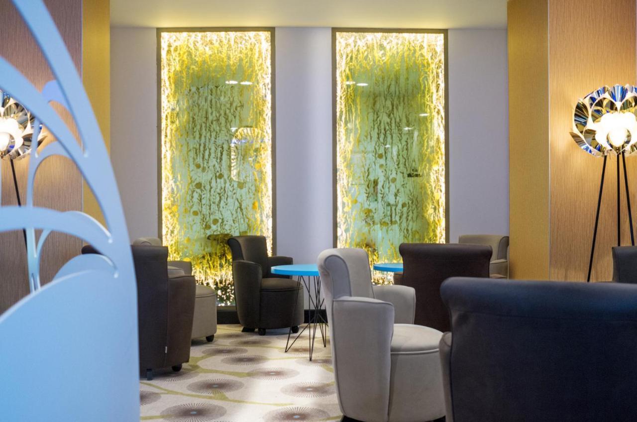 Kyriad Prestige Amiens Poulainville - Hotel And Spa Екстериор снимка